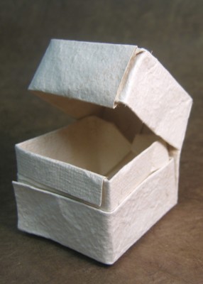 Lidded Cube Box